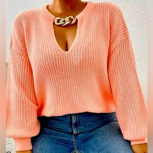 Drop shoulder sweater.